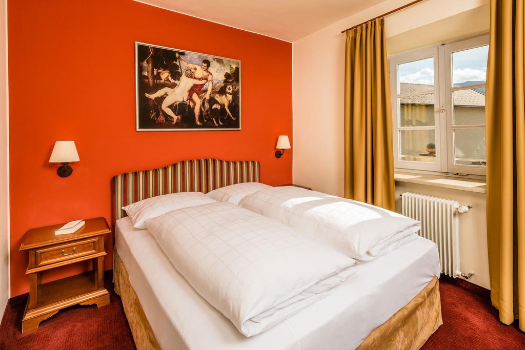Hotel Traube Брессаноне Номер фото