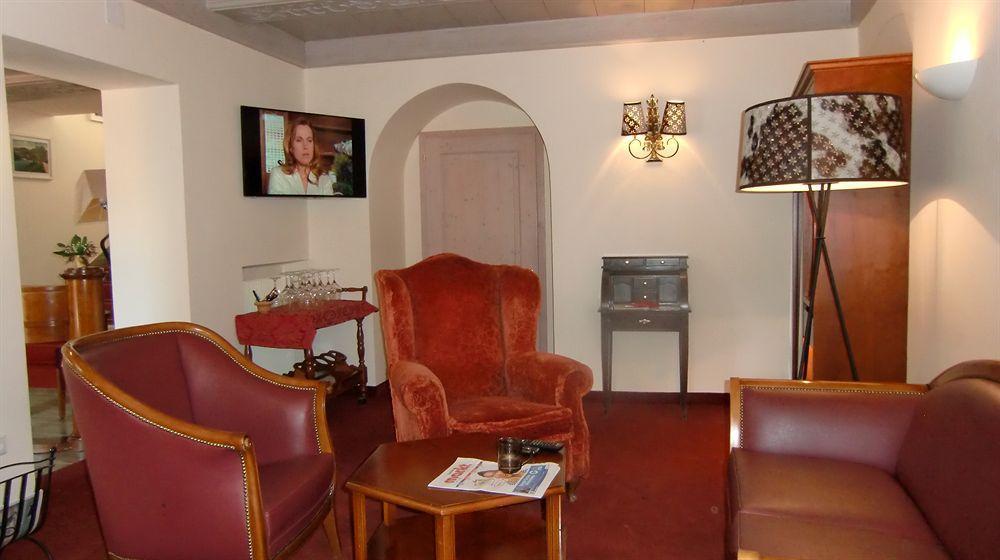Hotel Traube Брессаноне Екстер'єр фото