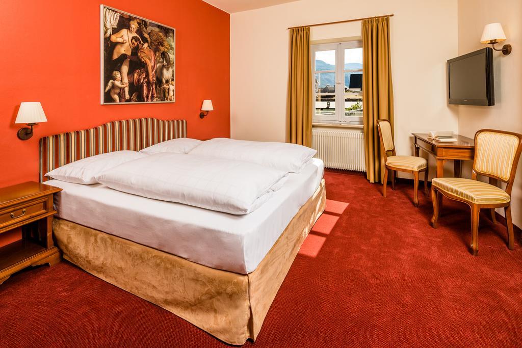 Hotel Traube Брессаноне Екстер'єр фото