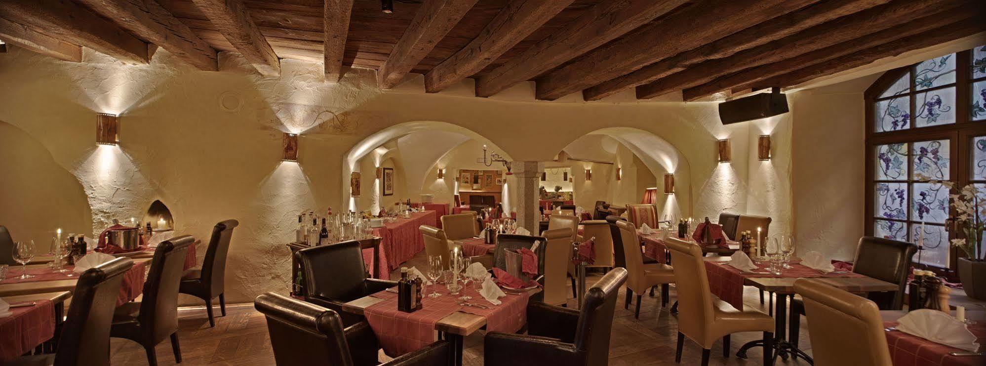 Hotel Traube Брессаноне Екстер'єр фото